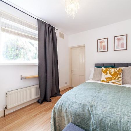 One Bedroom Flat In The Heart Of Brixton 伦敦 外观 照片